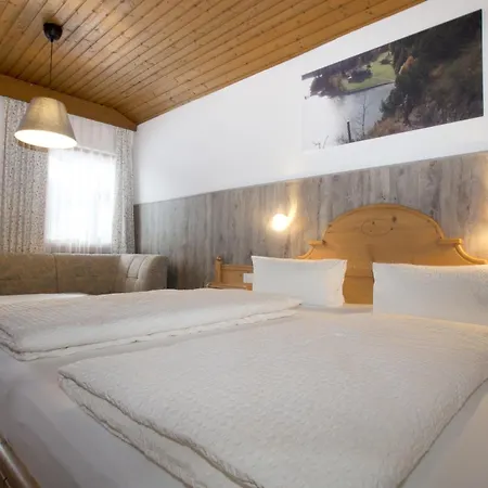 Klausenhof Bed & Breakfast